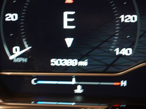 Used 2022 GMC Sierra 1500 Elevation image 4