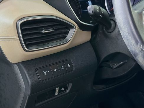 Used 2023 Hyundai Santa Fe SEL w/ Cargo Package image 12