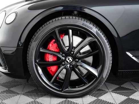 Used 2022 Bentley Continental GT V8 image 4