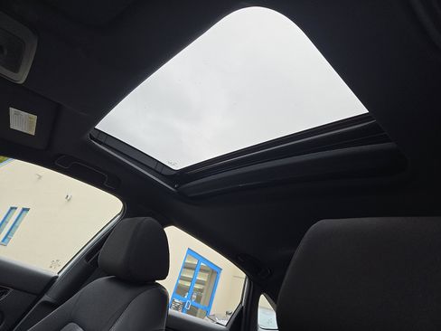 Certified 2025 Honda Civic Sport image 14