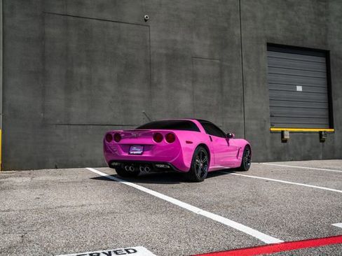 Used 2010 Chevrolet Corvette Coupe w/ 1LT image 40