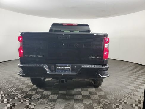 New 2026 Chevrolet Silverado 2500 Custom image 5