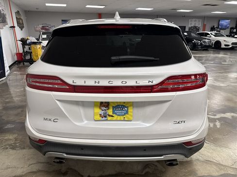 Used 2018 Lincoln MKC Reserve FWD image 6