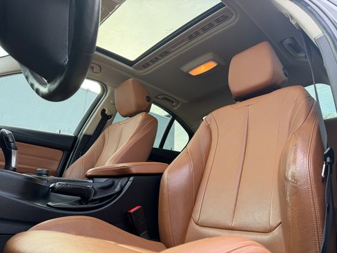 Used 2015 BMW 320i xDrive Sedan image 11