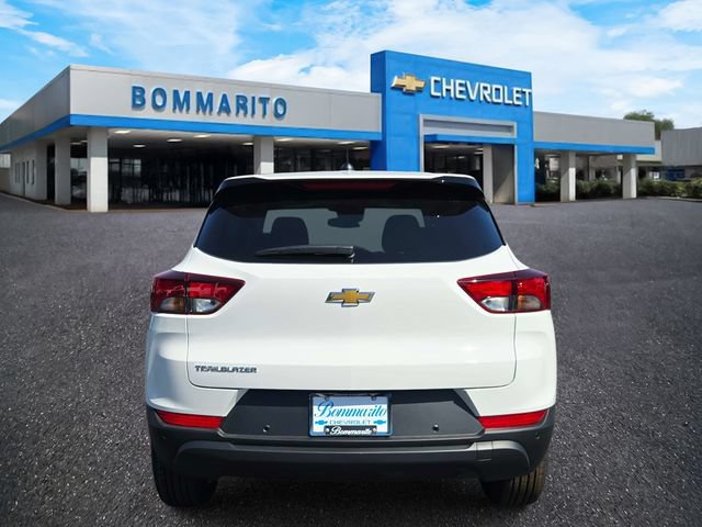 New 2026 Chevrolet TrailBlazer LS w/ LS Convenience Package FWD image 4