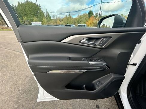 New 2026 Chevrolet Traverse LT image 22