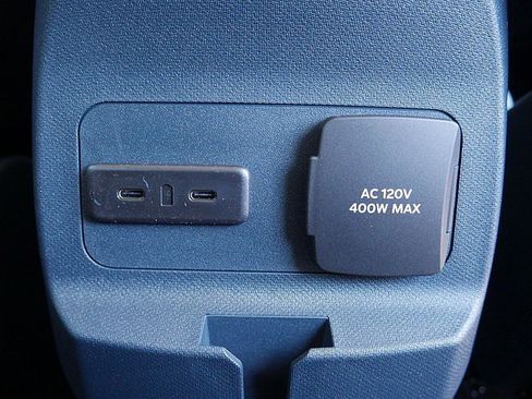 New 2025 Ford Maverick Lobo image 29