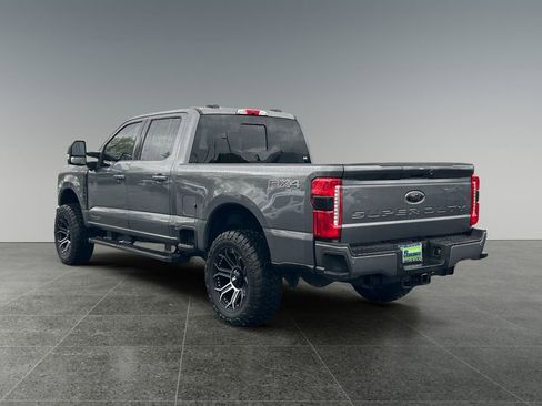Used 2025 Ford F350 Lariat w/ Lariat Ultimate Package AWD/4WD image 7