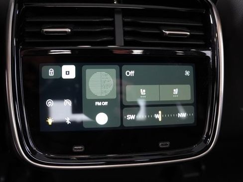 Used 2023 Rivian R1T Adventure image 4