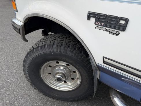 Used 1996 Ford F250 4x4 SuperCab image 27