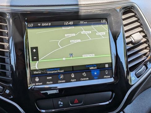 Certified 2019 Jeep Cherokee Limited AWD/4WD image 28