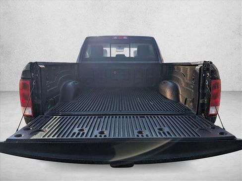 Used 2015 RAM 2500 SLT image 7