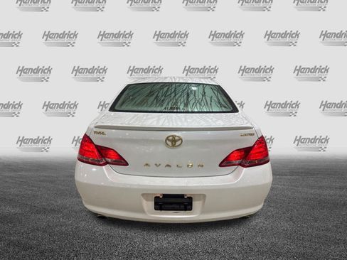 Used 2005 Toyota Avalon Limited FWD image 44
