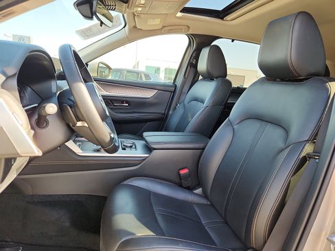 Used 2025 MAZDA CX-90 3.3 Turbo w/ Preferred Package image 13