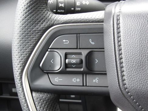 Certified 2026 Toyota Tundra Limited AWD/4WD image 27