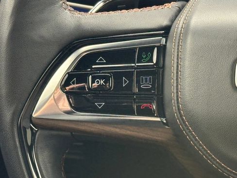 Used 2023 Jeep Grand Cherokee L Summit w/ Advanced Protech Group IV AWD/4WD image 31