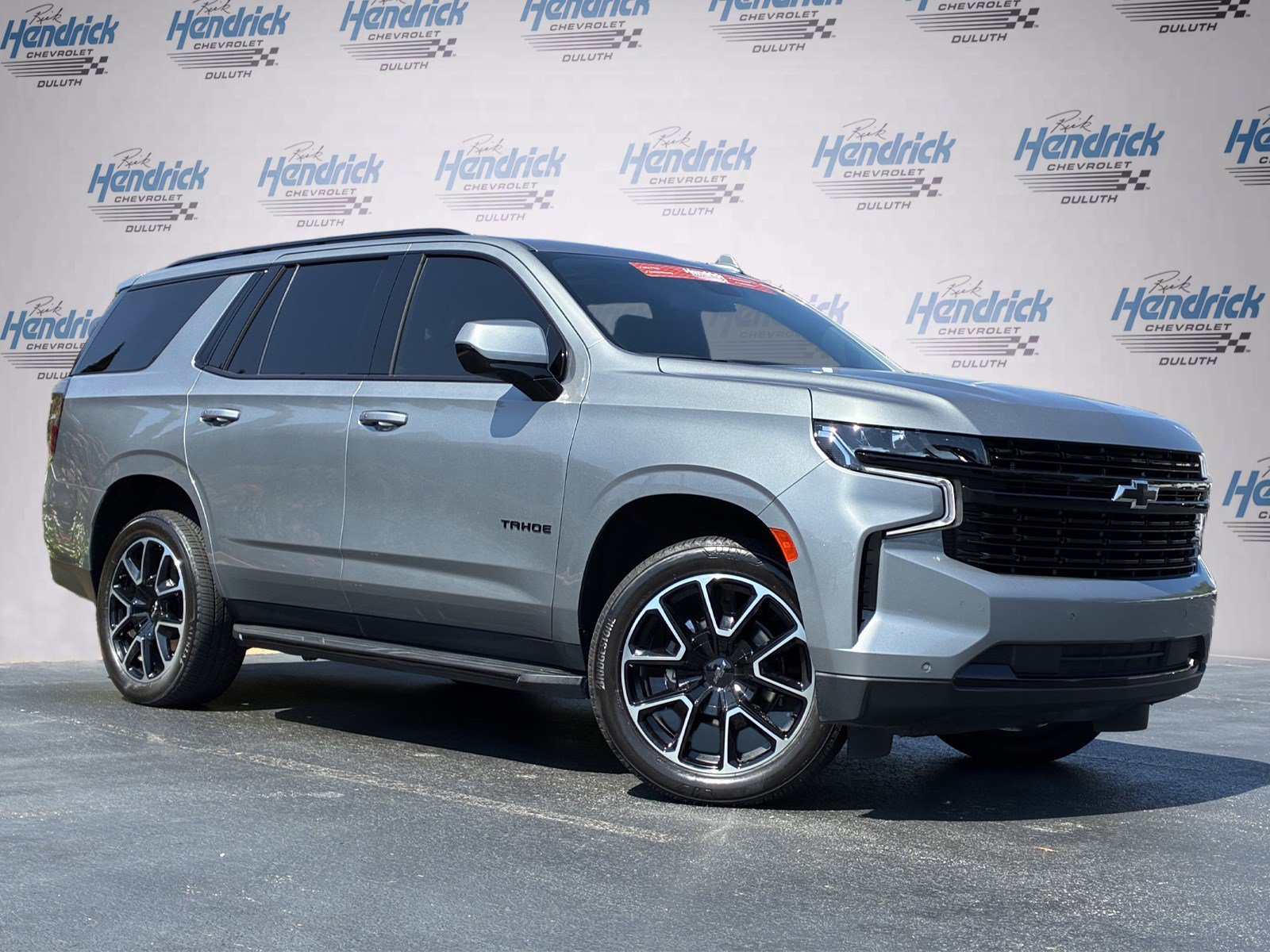 Used 2023 Chevrolet Tahoe RST AWD/4WD image 2