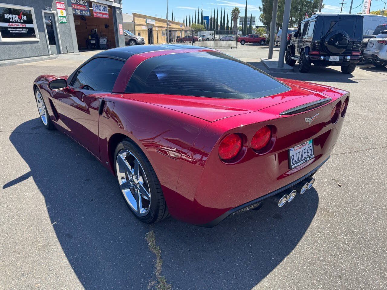 Used 2007 Chevrolet Corvette Coupe w/ Preferred Equipment Group RWD image 6