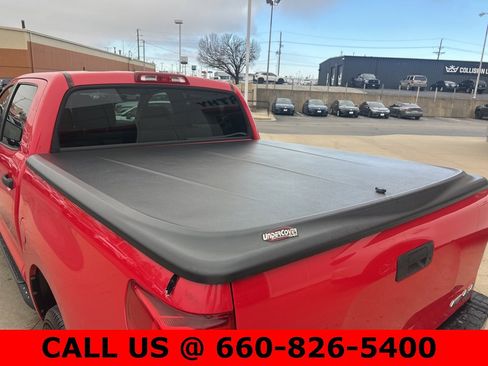 Used 2012 Toyota Tundra 4x4 CrewMax image 14