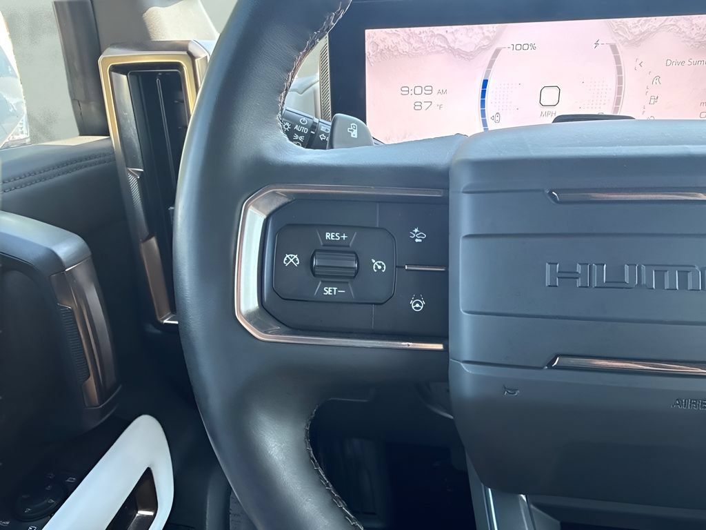 Used 2025 GMC Hummer EV 2X AWD/4WD image 16