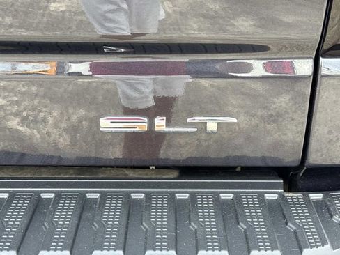 Used 2024 GMC Sierra 1500 SLT image 22