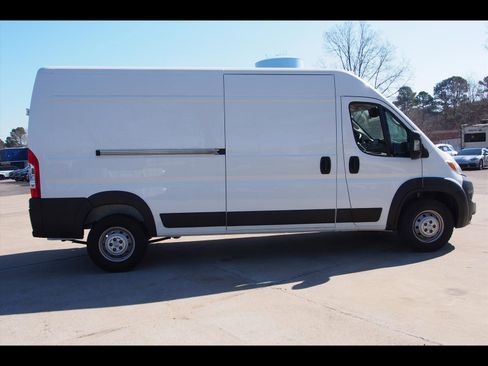 Used 2023 RAM ProMaster 2500 image 7