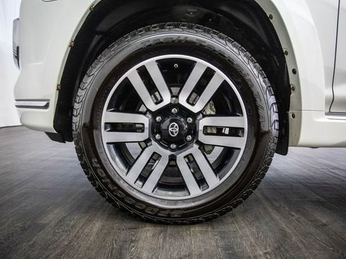 Used 2017 Toyota 4Runner Limited image 46