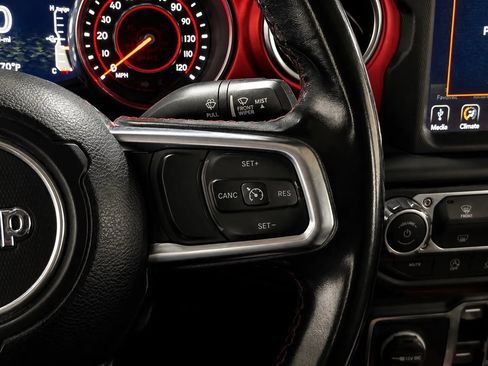 Used 2020 Jeep Gladiator Rubicon AWD/4WD image 32