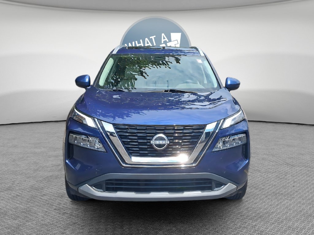 Used 2022 Nissan Rogue SV w/ SV Premium Package FWD image 9