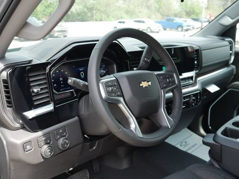 New 2026 Chevrolet Silverado 1500 LT AWD/4WD image 11