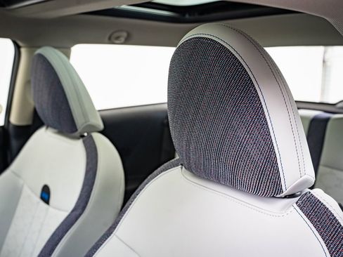 Certified 2025 MINI Cooper S image 19