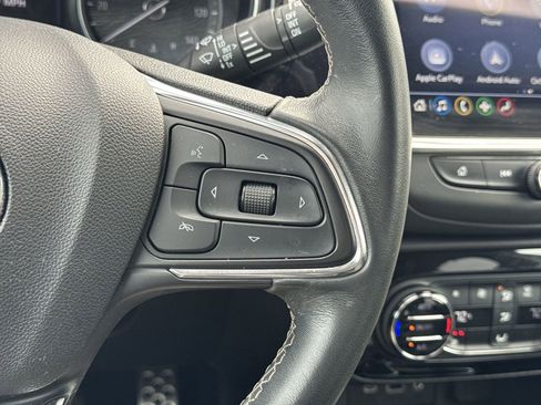 Used 2023 Buick Encore GX Select w/ Sport Touring Package image 20