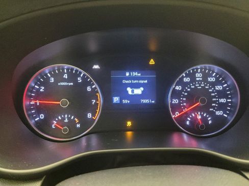 Used 2020 Kia Sportage LX image 23