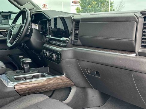 Used 2024 Chevrolet Silverado 1500 RST w/ Texas Edition Plus AWD/4WD image 21