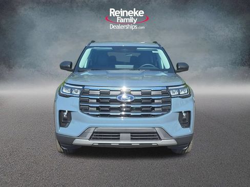 New 2026 Ford Explorer Active AWD/4WD image 2