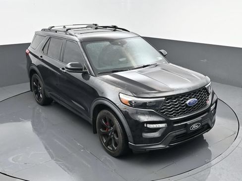 Used 2020 Ford Explorer ST w/ ST Street Pack AWD/4WD image 25