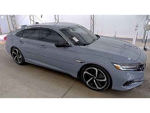 Used 2021 Honda Accord Sport image 3