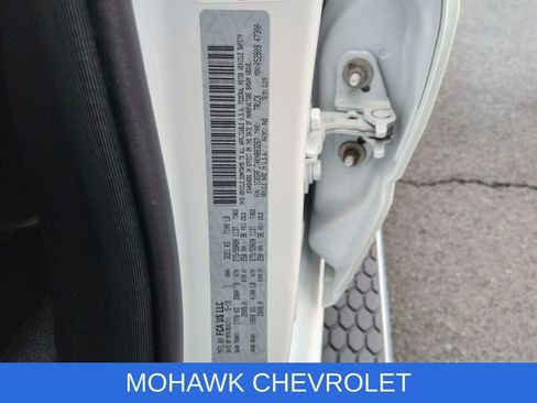 Used 2019 RAM 1500 Laramie image 35