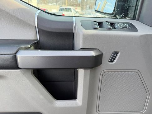 Used 2020 Ford F150 XLT image 19