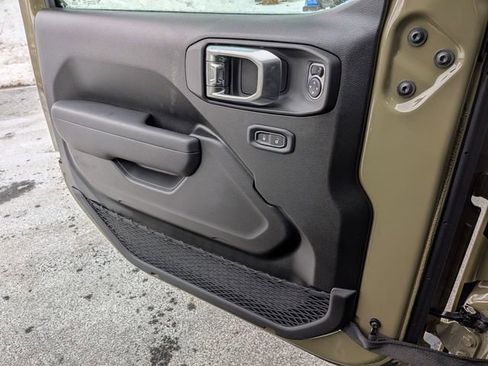 New 2026 Jeep Gladiator Sport image 21