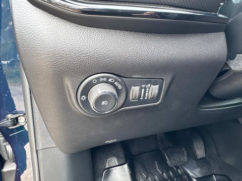 New 2026 Jeep Compass Latitude AWD/4WD image 30