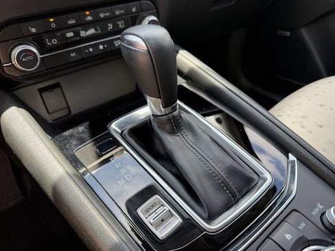 Used 2019 MAZDA CX-5 Touring FWD image 22