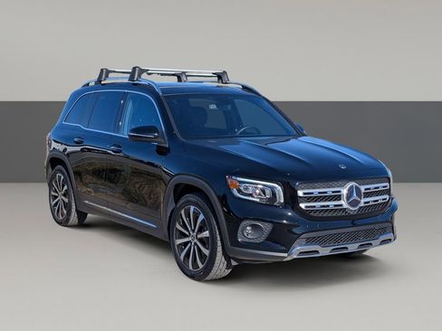 Used 2022 Mercedes-Benz GLB 250 GLB 250 image 2