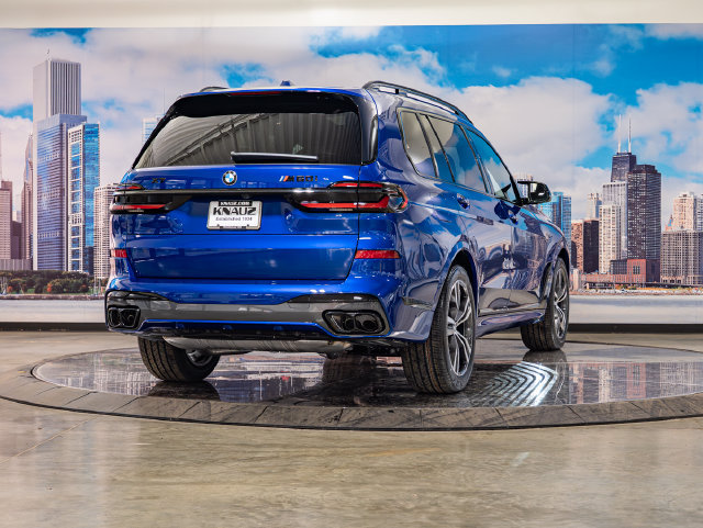 Used 2026 BMW X7 M60i w/ M Sport Professional Package AWD/4WD image 8