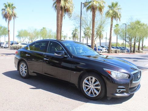 Used 2014 INFINITI Q50 Premium w/ Appearance Package AWD/4WD image 9