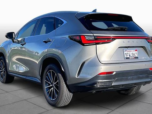 Used 2024 Lexus NX 350h Premium image 11