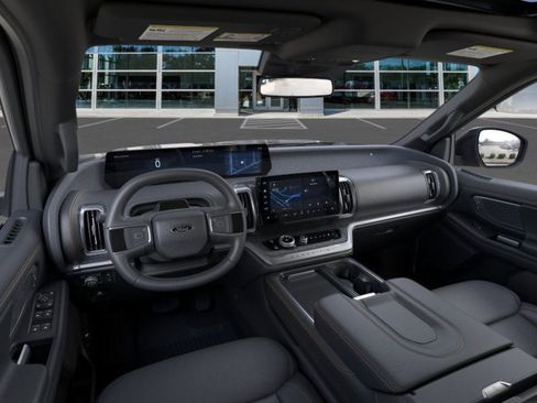 New 2026 Ford Expedition Tremor image 9
