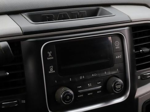 Used 2015 RAM 3500 Tradesman w/ Power & Remote Entry Group image 24