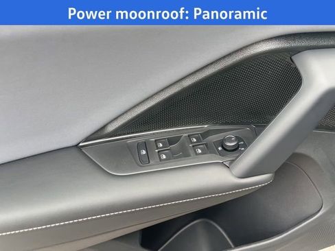 New 2026 Volkswagen Tiguan SE R-Line image 8