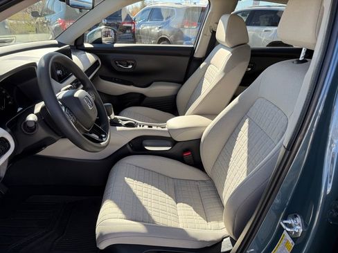 Certified 2026 Honda HR-V LX image 17